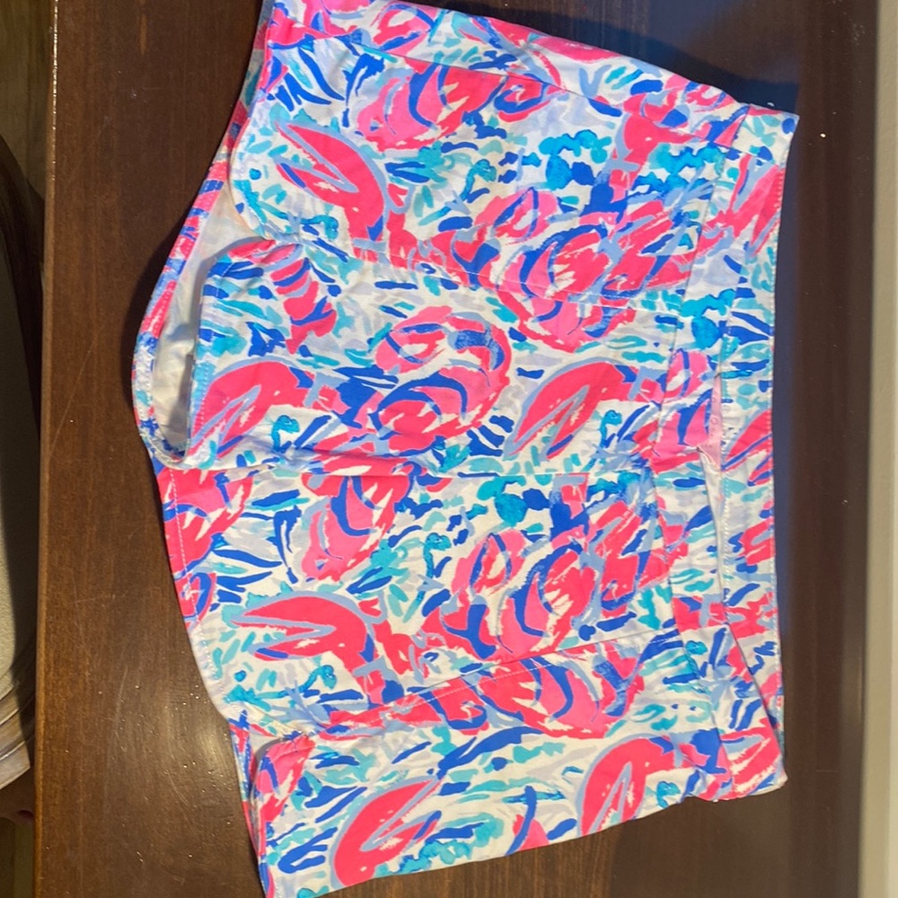 Lily’s adorable lobster shorts!